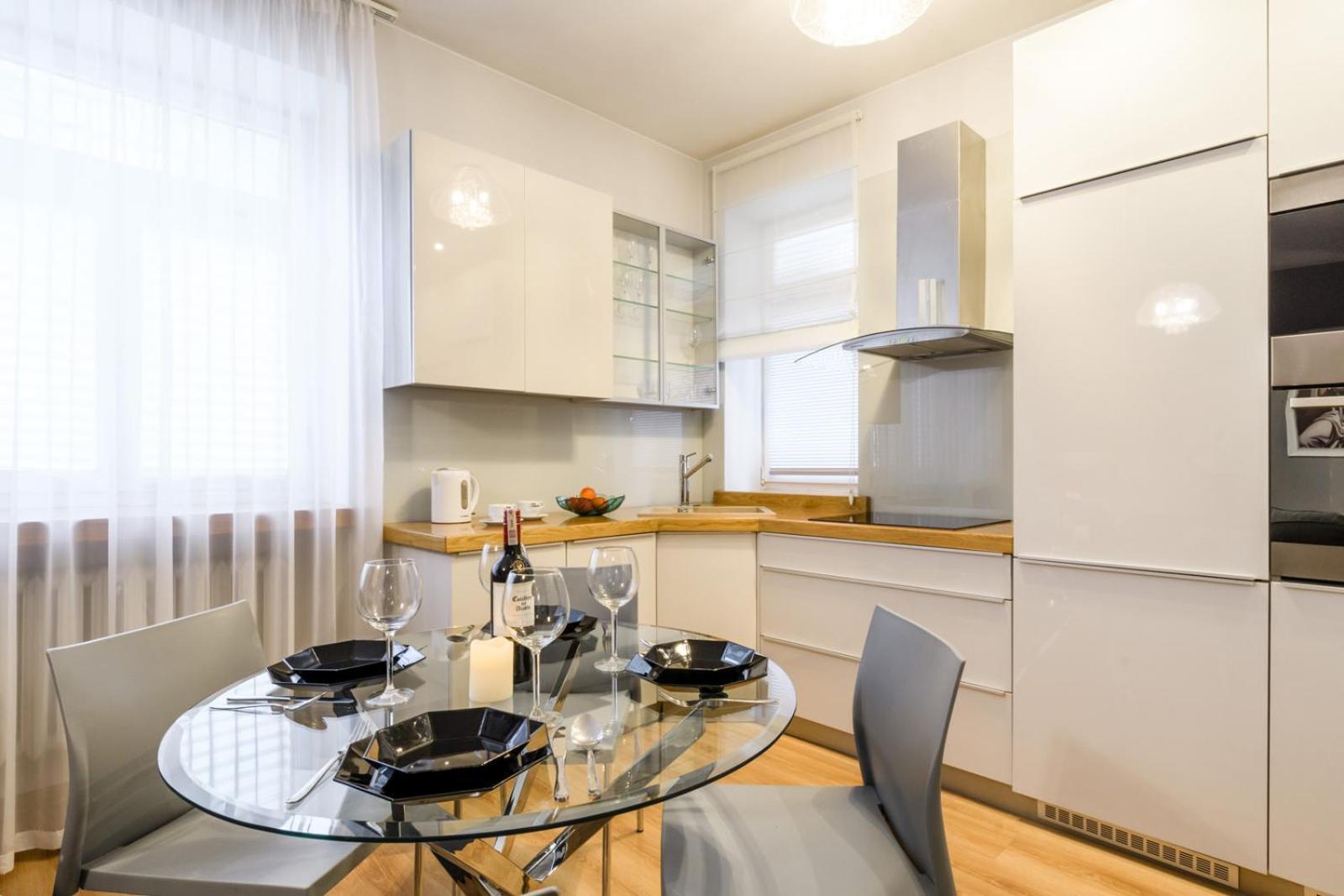 Apartament Europa22 Old Town Stare Niemasowość Quality Klasa Premium 24 Hour Bon Turystyczny Netflix Wifi Faktury Parking